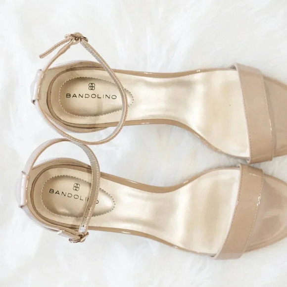 BANDOLINO ANKLE STRAP HEEL SANDAL SZ 9.5 NUDE TAN COLOR PATENT LEATHER - Picture 6 of 8